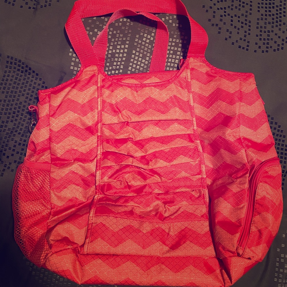 Thirty-one Gym Bag with Yoga Mat Holder